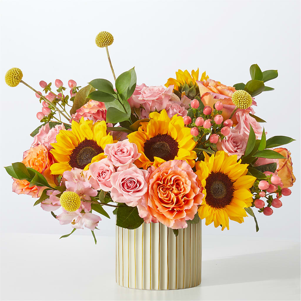 Sun's Out Bouquet – East End Flowers And Gifts Inc, Hensley AR