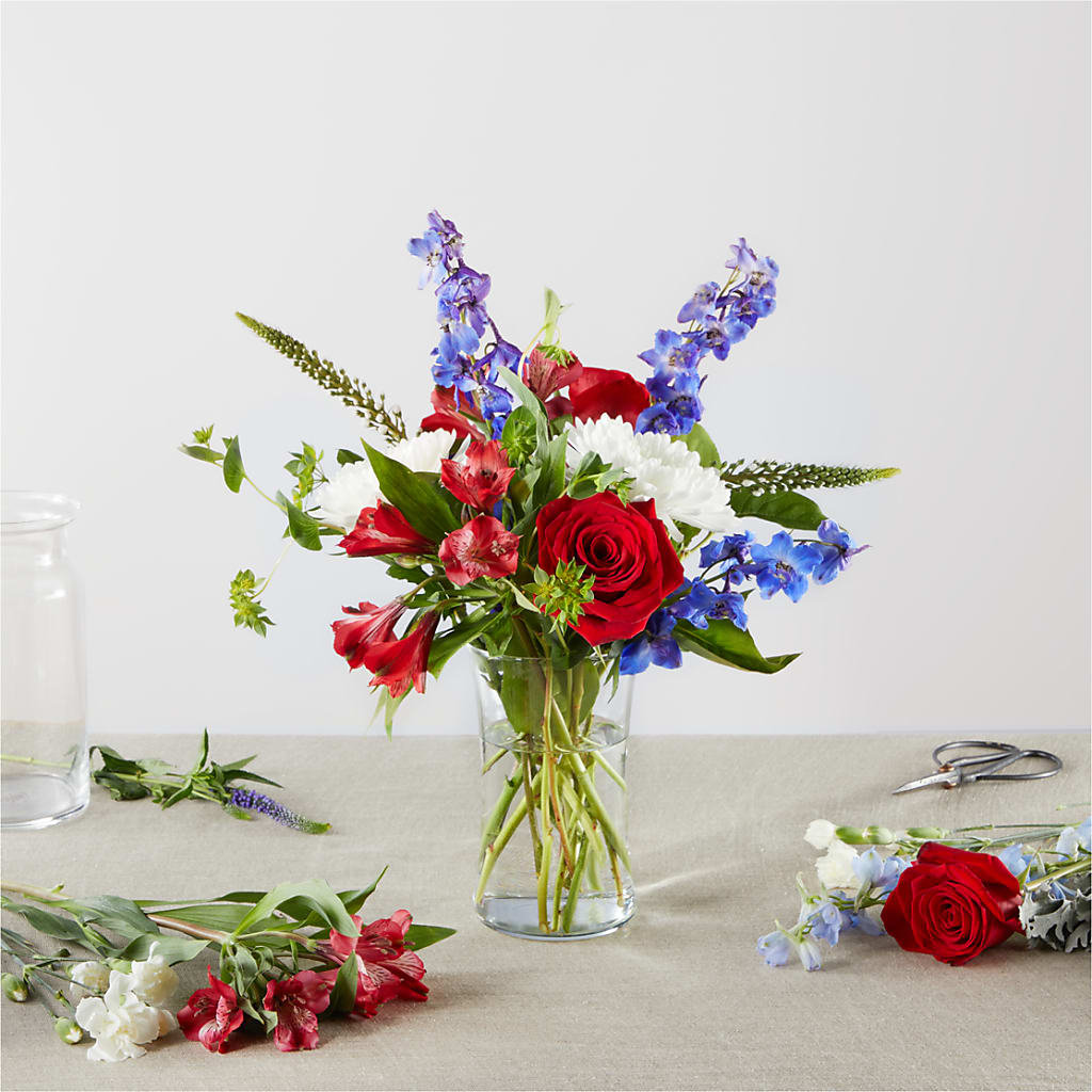 Star Spangled - A Florist Original – East End Flowers And Gifts Inc, Hensley AR