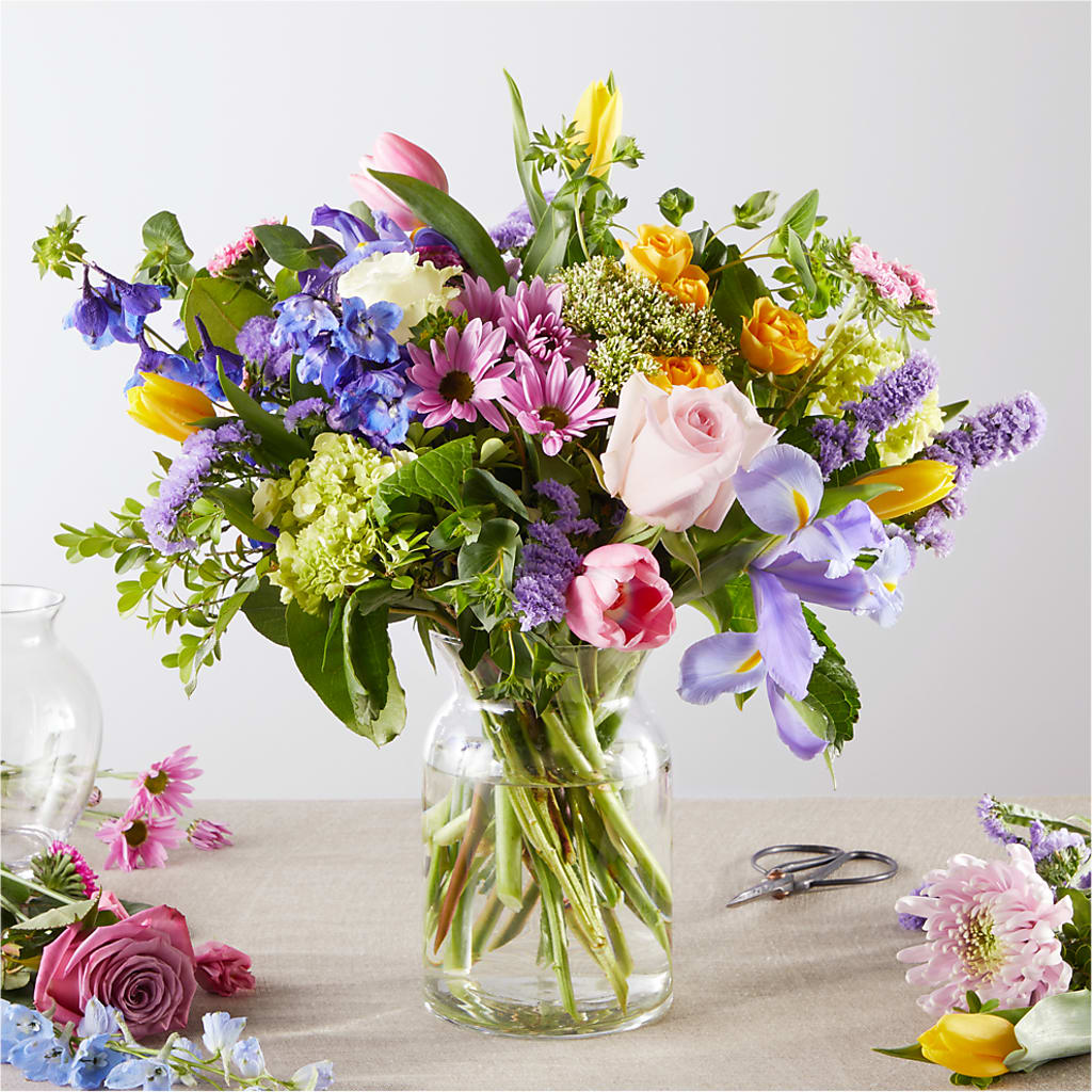 Pastel Tradition - A Florist Original – East End Flowers And Gifts Inc, Hensley AR