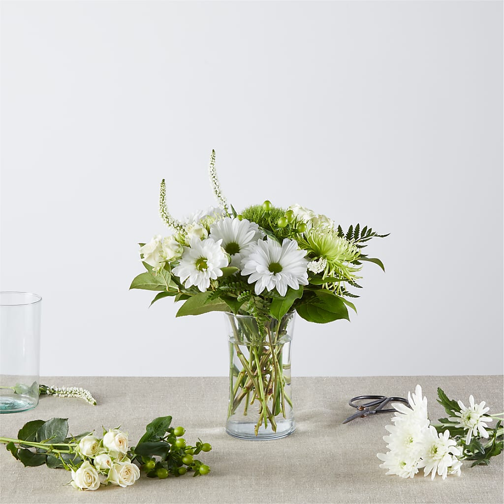 Irish Garden - A Florist Original – East End Flowers And Gifts Inc, Hensley AR