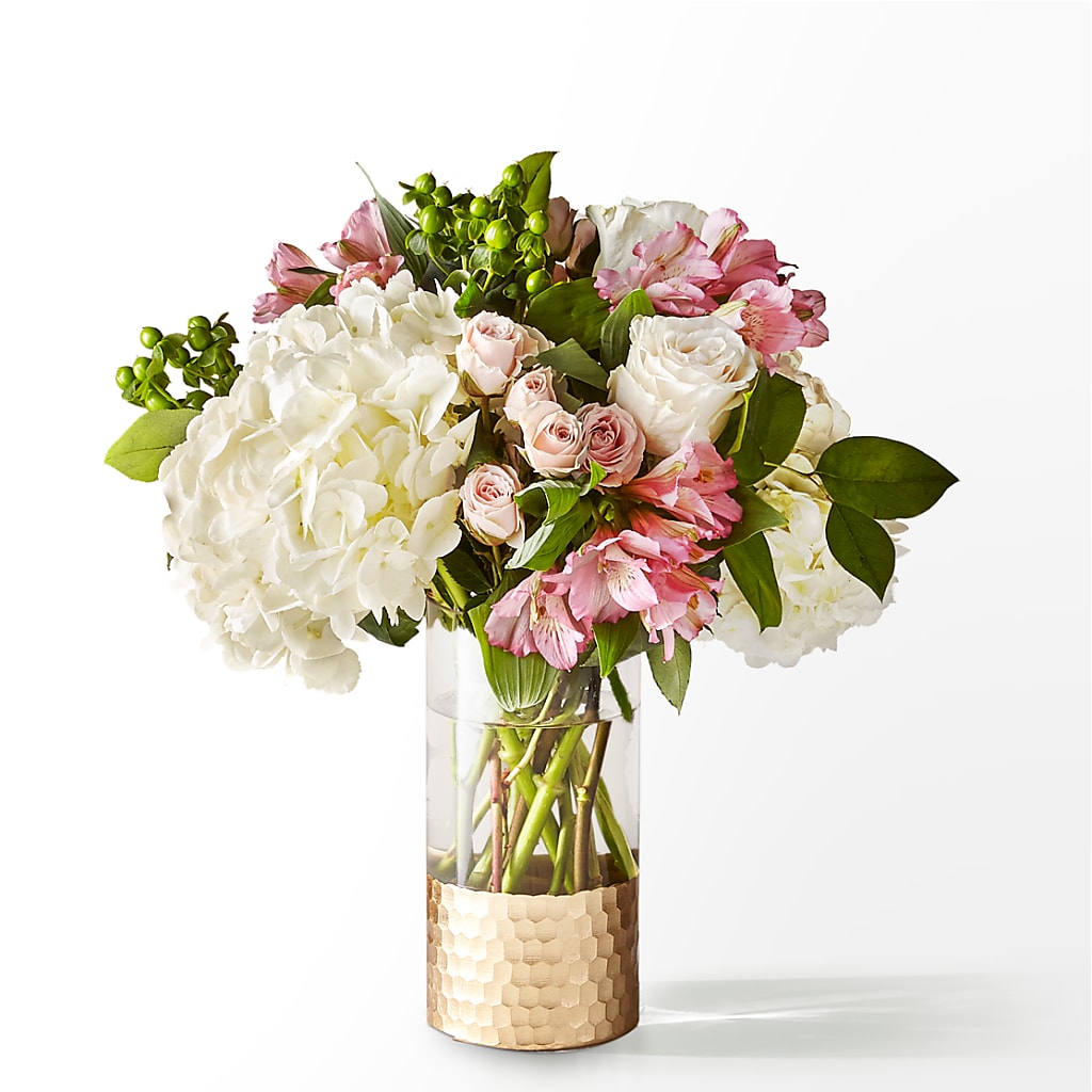 Parisian Stroll Bouquet – East End Flowers And Gifts Inc, Hensley AR