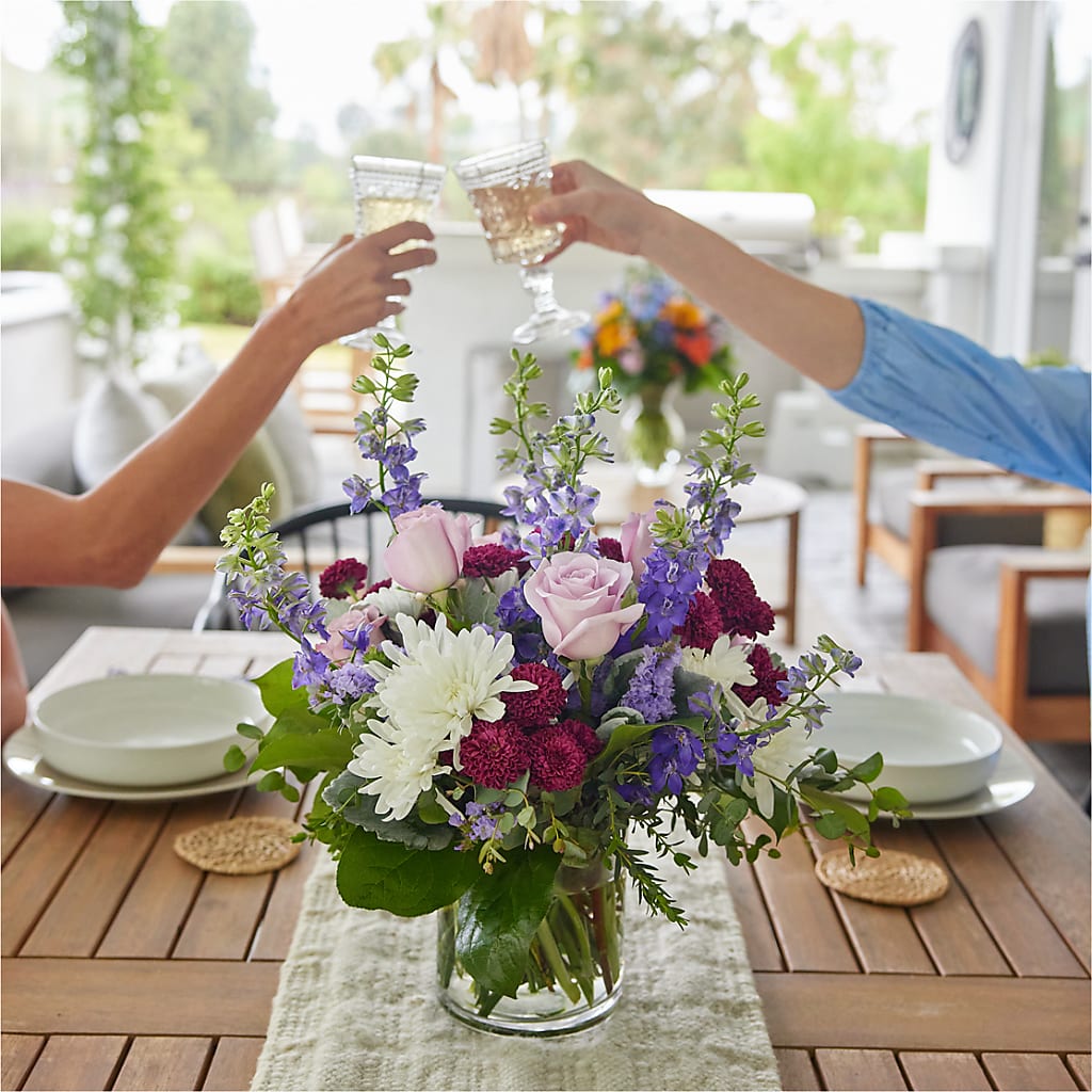 Violet Frost Bouquet – East End Flowers And Gifts Inc, Hensley AR