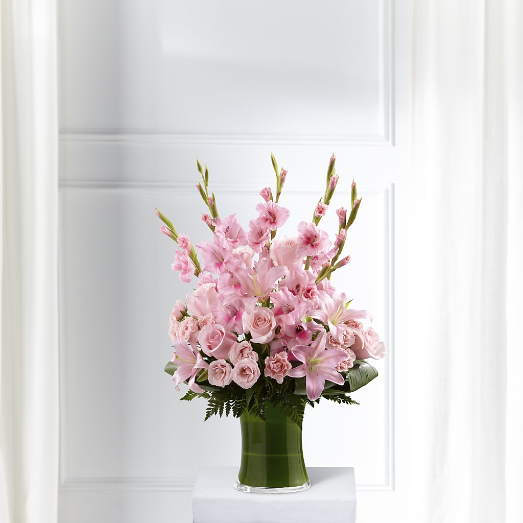 Lovely Tribute Bouquet – East End Flowers And Gifts Inc, Hensley AR