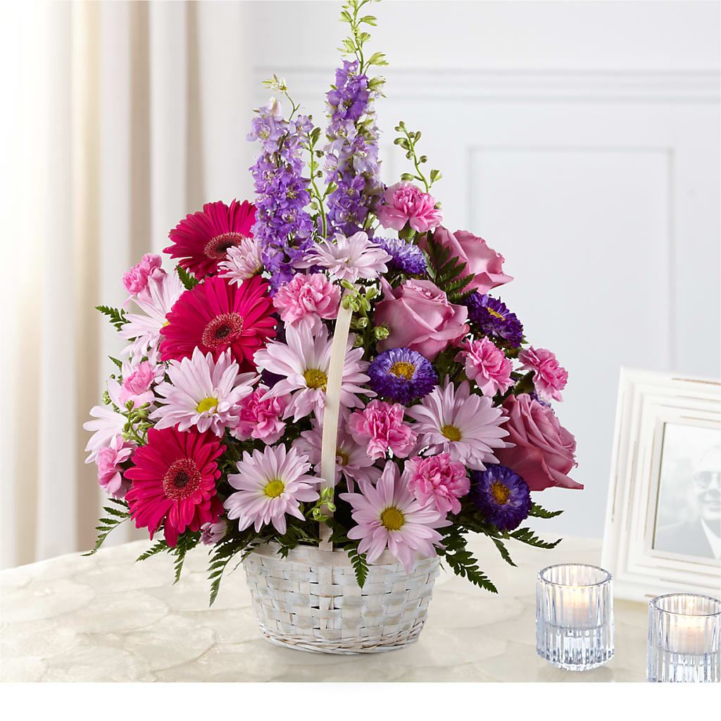 Pastel Peace Basket – East End Flowers And Gifts Inc, Hensley AR