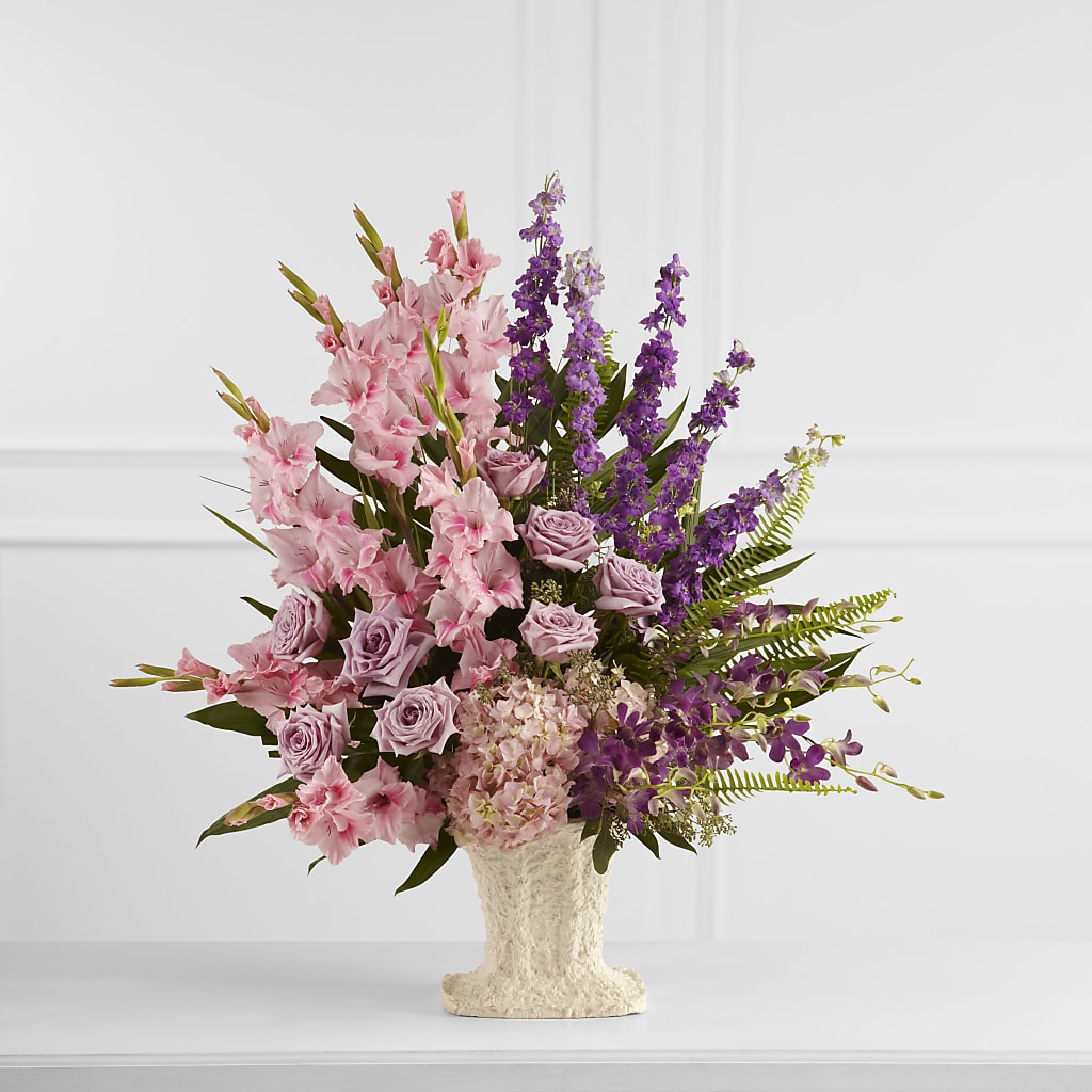 Flowing Garden Arrangement – East End Flowers And Gifts Inc, Hensley AR