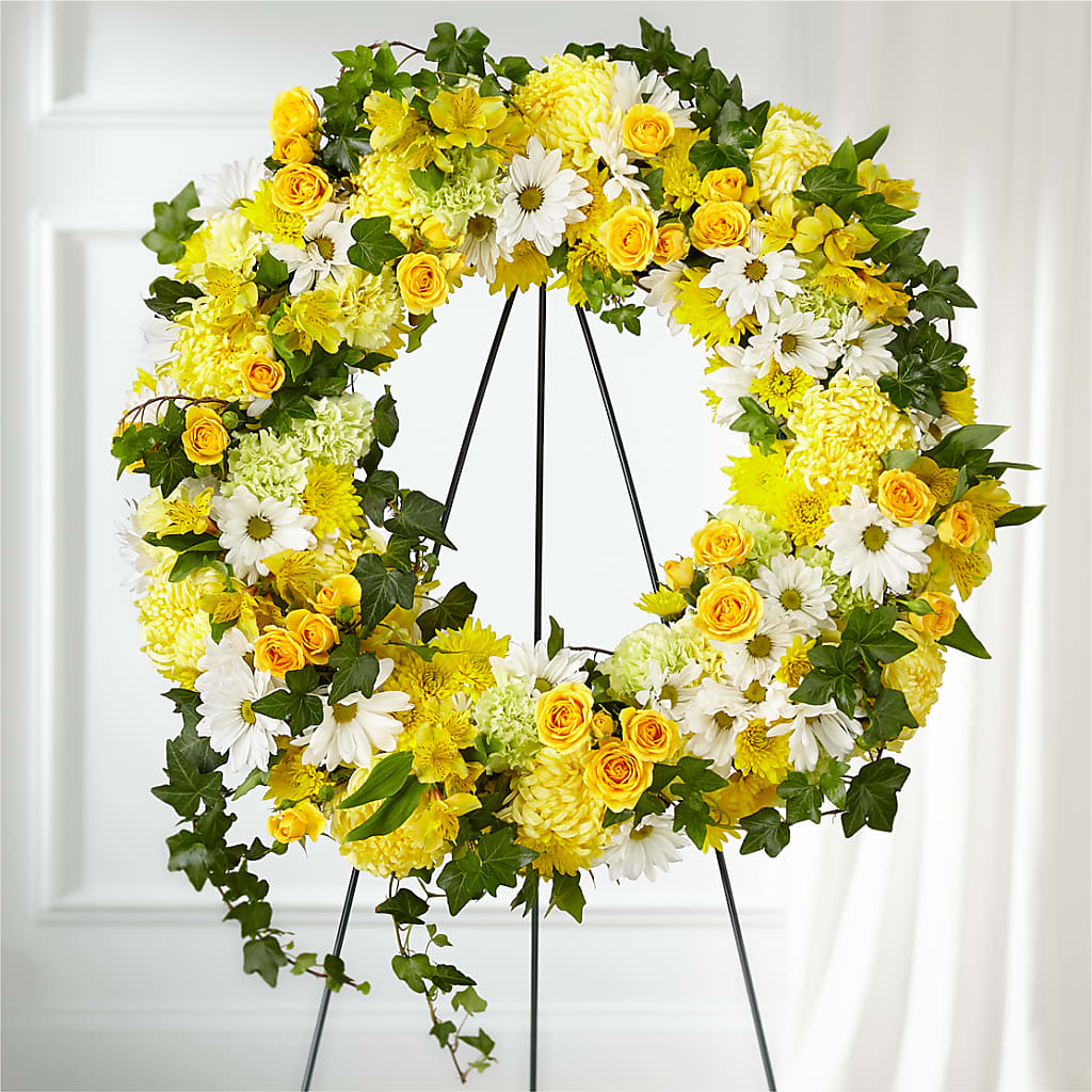 Golden Remembrance Wreath – East End Flowers And Gifts Inc, Hensley AR