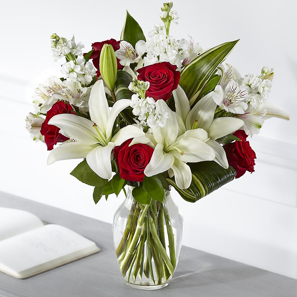 Loving Respect Bouquet – East End Flowers And Gifts Inc, Hensley AR