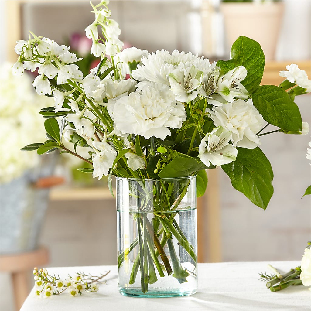 Classic Ivory – A Florist Original – East End Flowers And Gifts Inc, Hensley AR