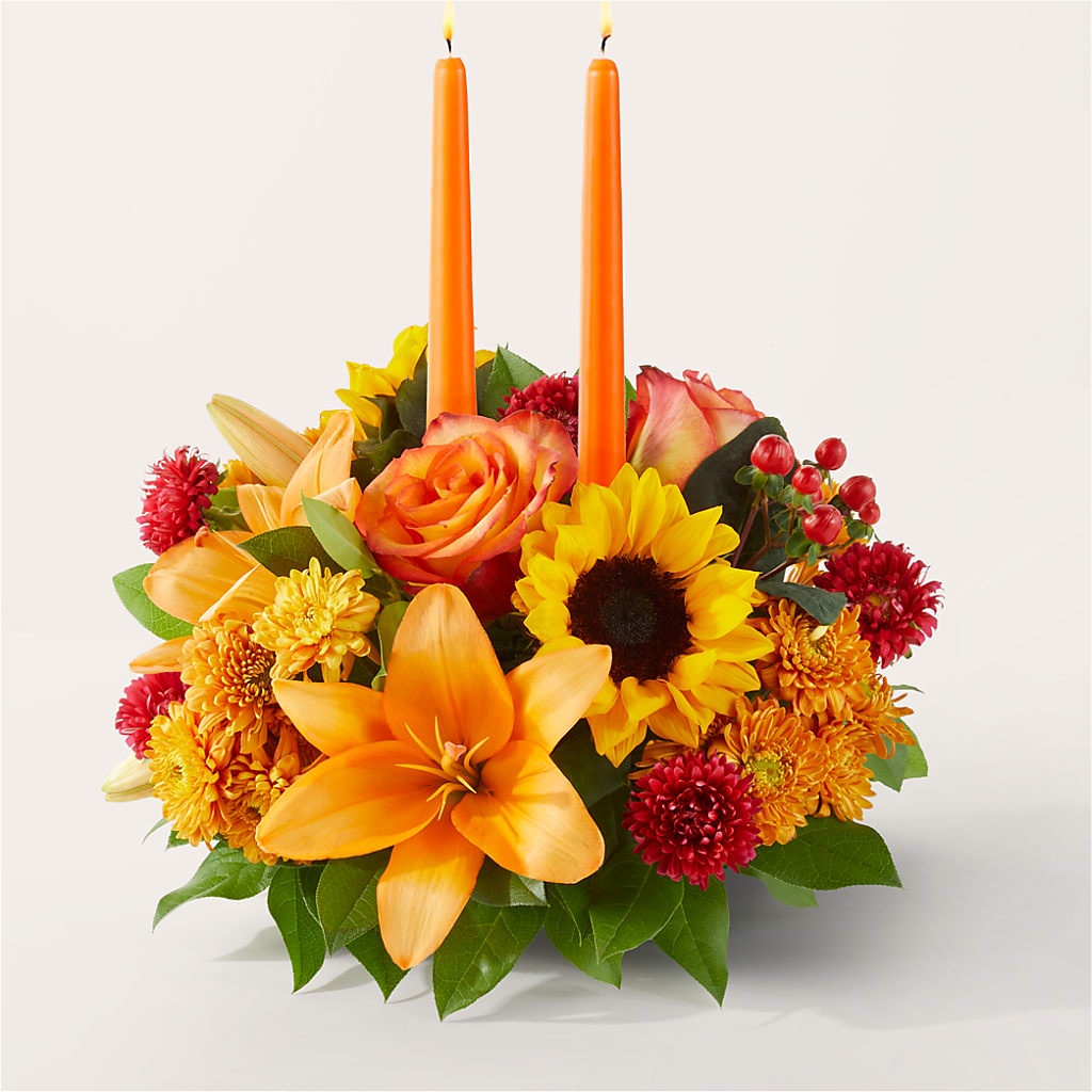 Grateful Centerpiece – East End Flowers And Gifts Inc, Hensley AR