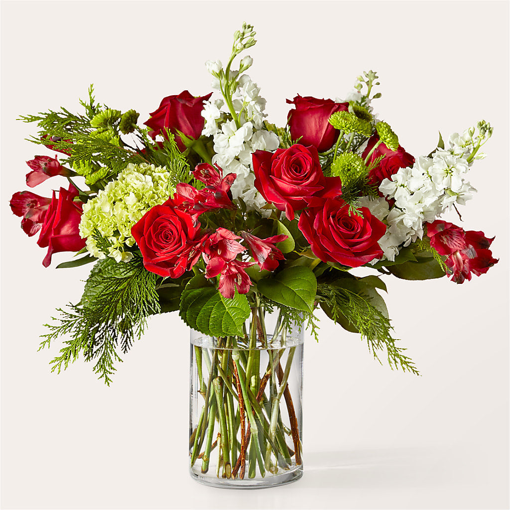 Tree Shopping Bouquet – East End Flowers And Gifts Inc, Hensley AR
