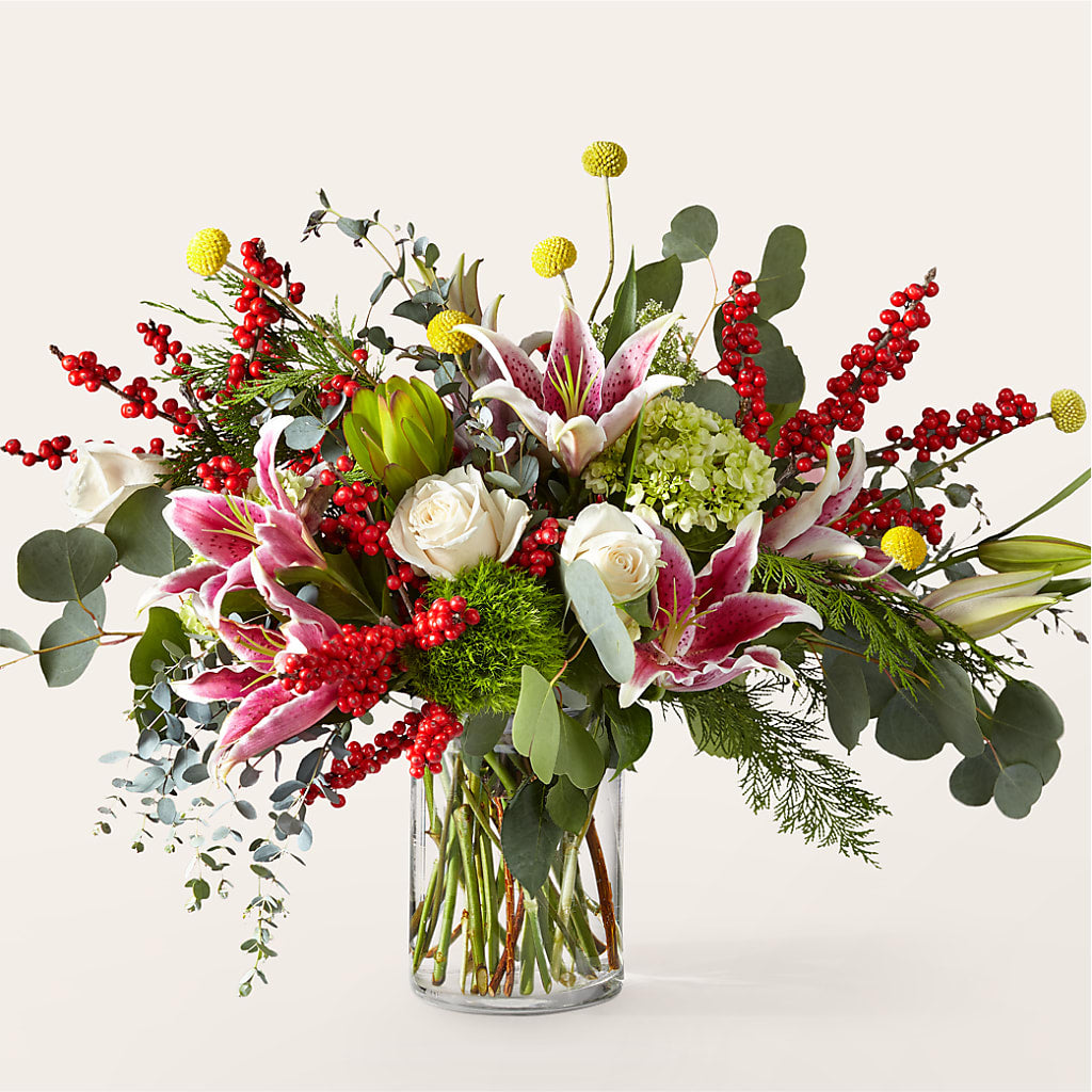 Berry & Bright Bouquet – East End Flowers And Gifts Inc, Hensley AR