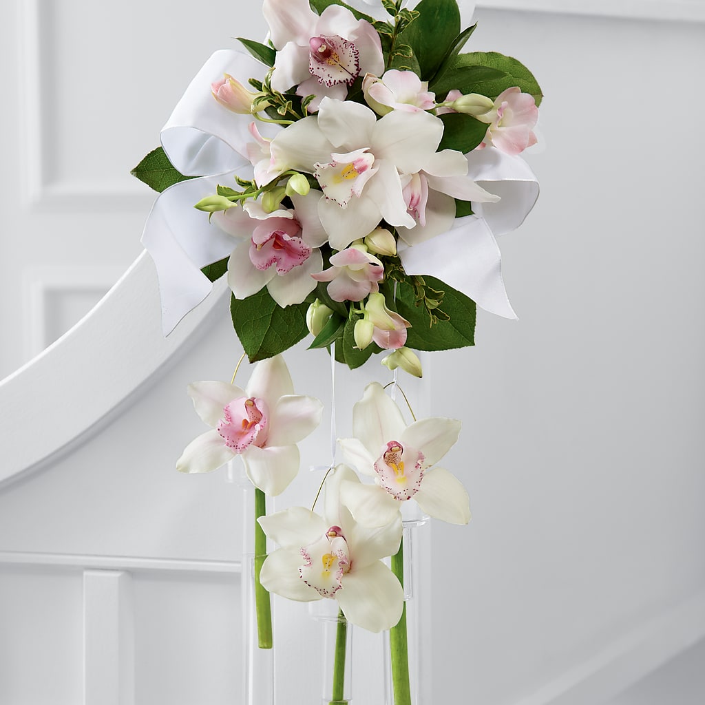 Perfect Entrance Pew Arrangement – East End Flowers And Gifts Inc, Hensley AR