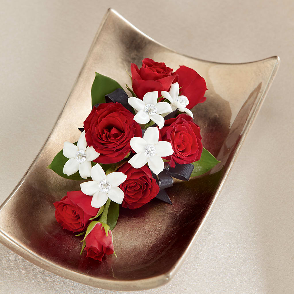 Poetry Corsage – East End Flowers And Gifts Inc, Hensley AR