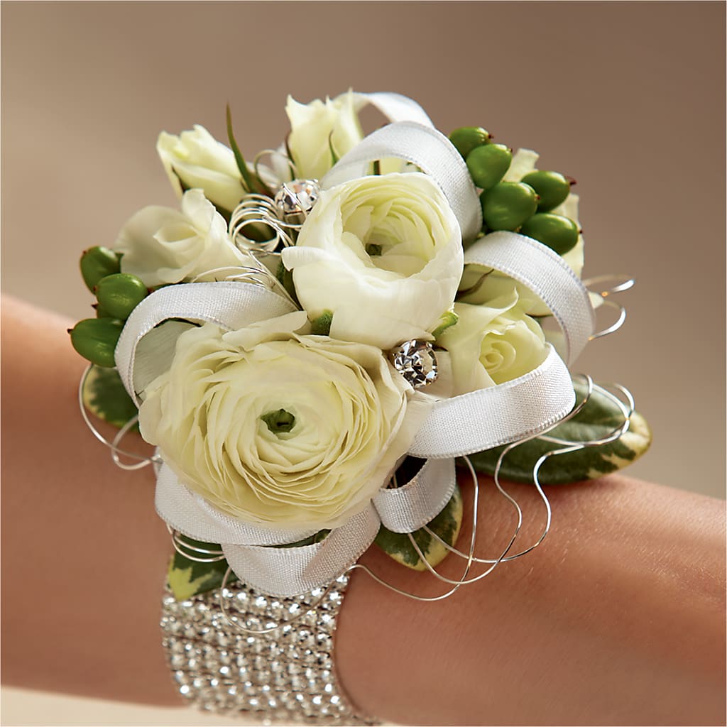White Wedding Corsage – East End Flowers And Gifts Inc, Hensley AR