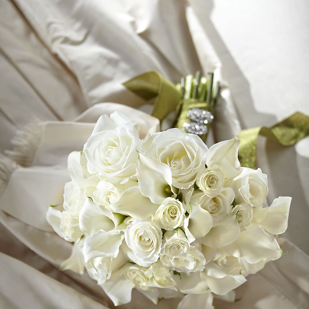 Serene Highness Bouquet – East End Flowers And Gifts Inc, Hensley AR