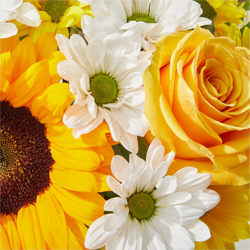 Be Happy Bouquet –  East End Flowers And Gifts Inc, Hensley AR
