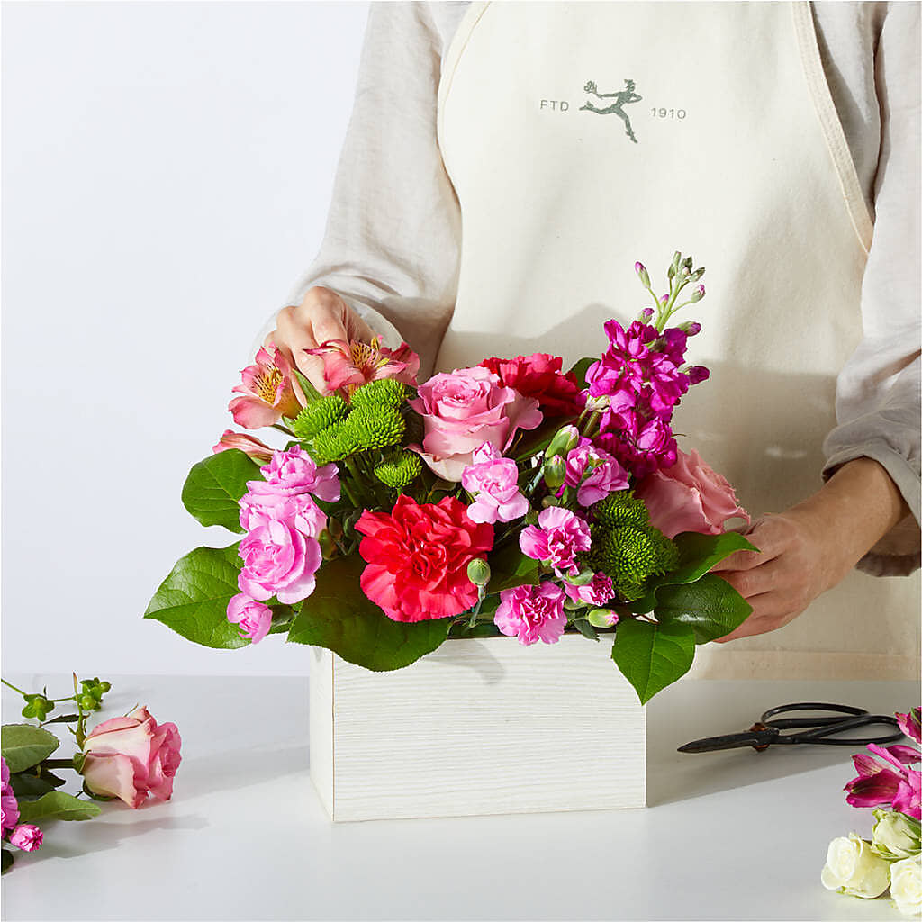 Sweetberry Box – A Florist Original –  East End Flowers And Gifts Inc, Hensley AR