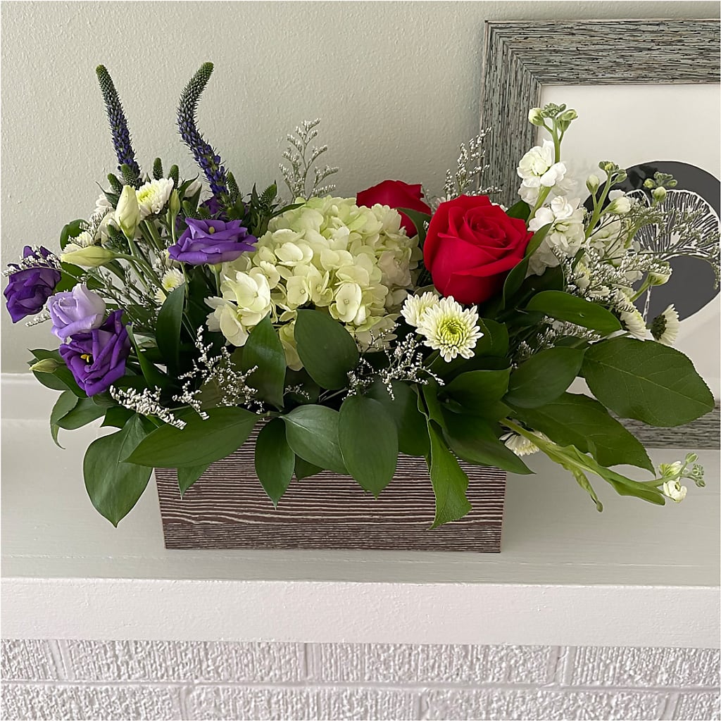 Sweet Magnolia Bouquet –  East End Flowers And Gifts Inc, Hensley AR