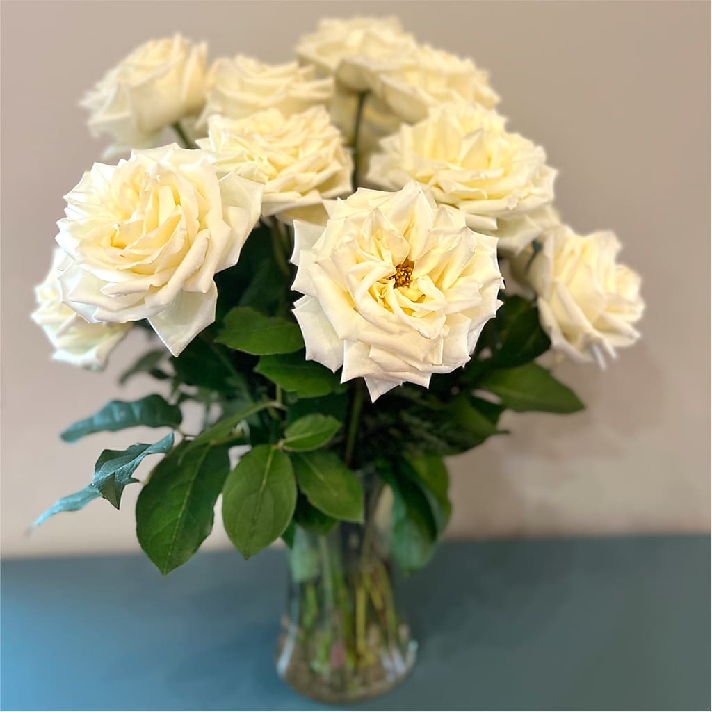 Long Stem Yellow Rose Bouquet –  East End Flowers And Gifts Inc, Hensley AR