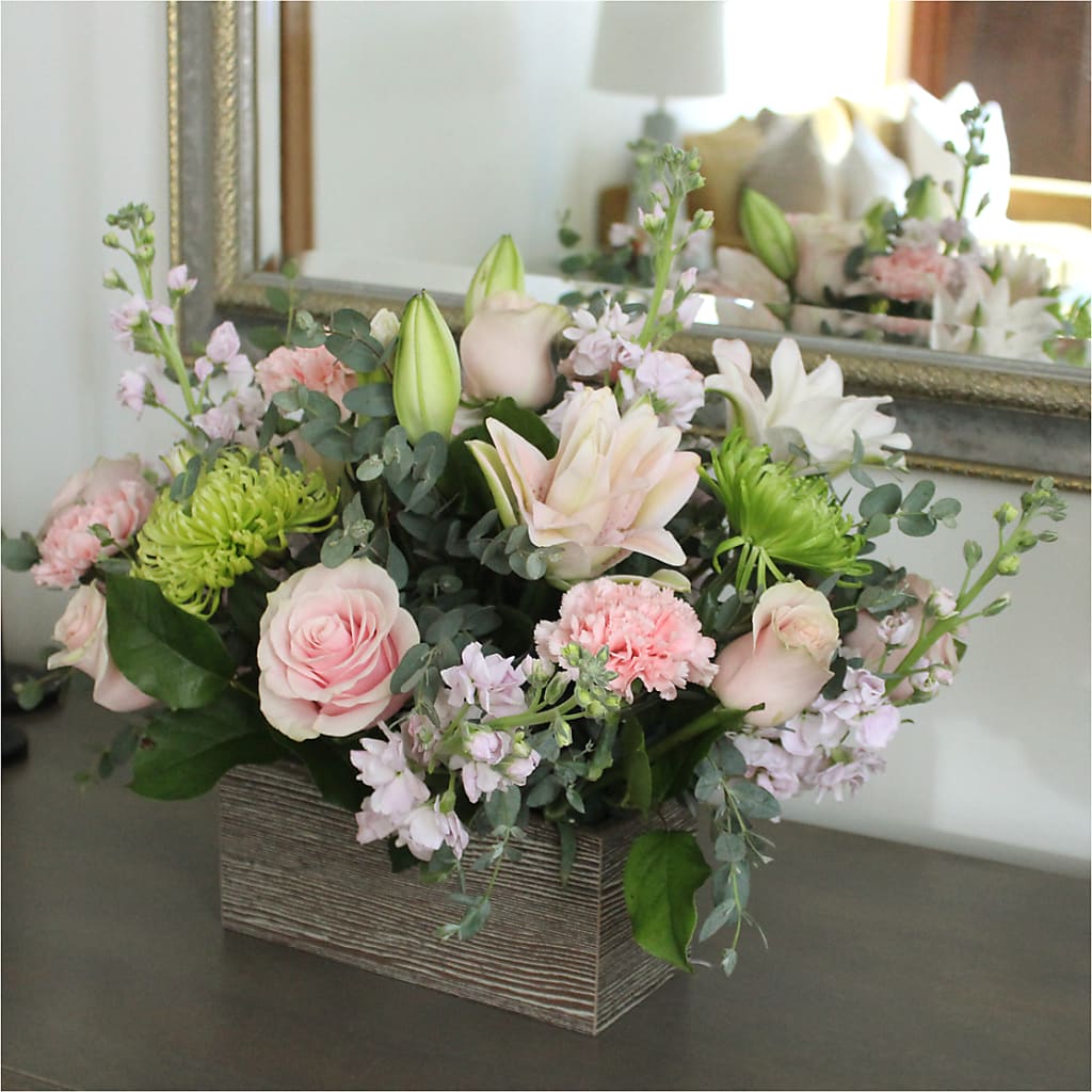 Beautiful Spirit Basket –  East End Flowers And Gifts Inc, Hensley AR