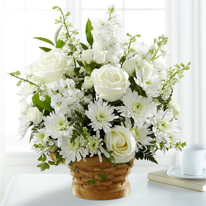 Heartfelt Condolences Arrangement –  East End Flowers And Gifts Inc, Hensley AR