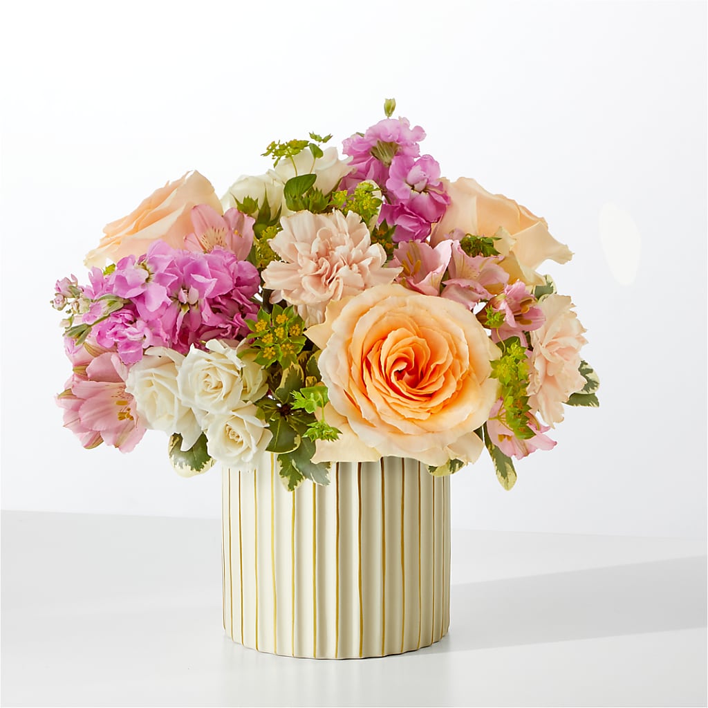 Paradise Bouquet with Ivory Vase –  East End Flowers And Gifts Inc, Hensley AR