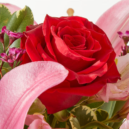 Lucky in Love Bouquet –  East End Flowers And Gifts Inc, Hensley AR