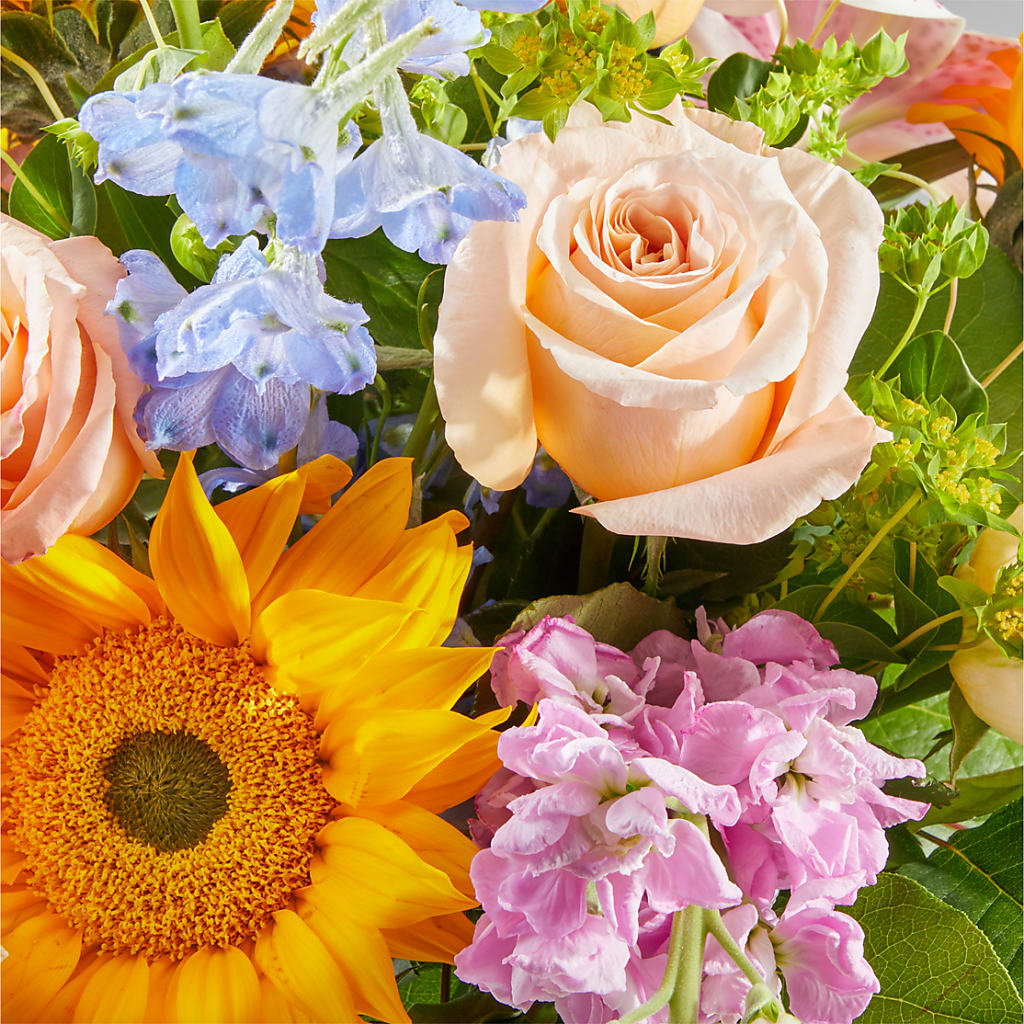 Dreamy Meadows Bouquet –  East End Flowers And Gifts Inc, Hensley AR