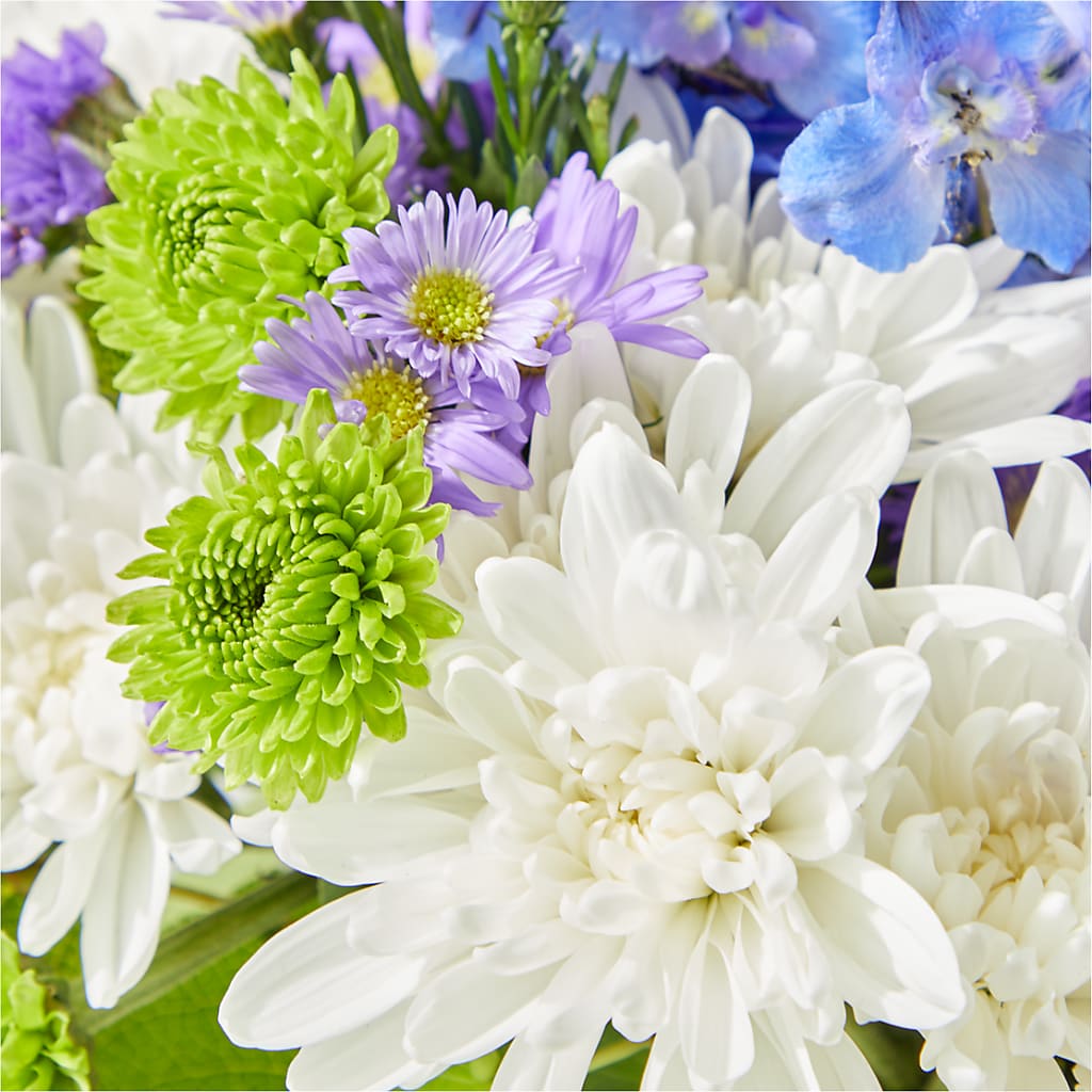 Genuine Gestures Bouquet –  East End Flowers And Gifts Inc, Hensley AR