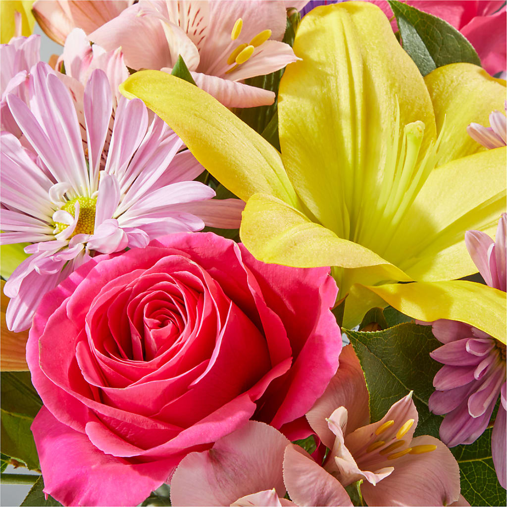 Sprinkles Bouquet –  East End Flowers And Gifts Inc, Hensley AR