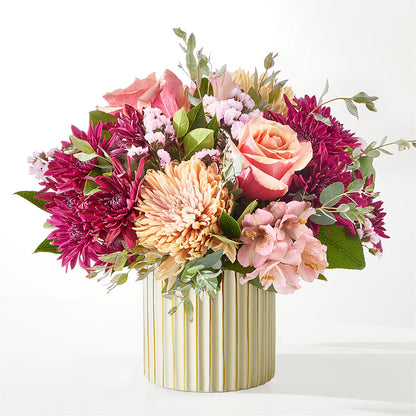 Berry Cobbler Bouquet with Ivory Vase –  East End Flowers And Gifts Inc, Hensley AR
