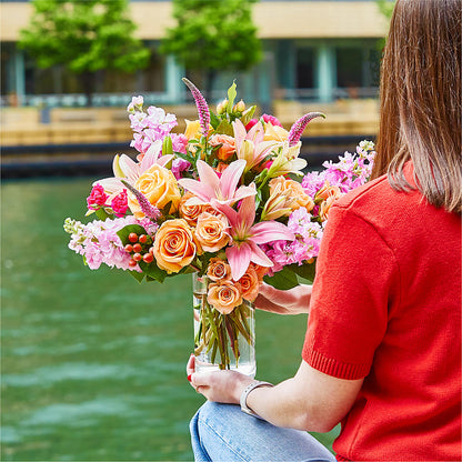 Bisous Bouquet –  East End Flowers And Gifts Inc, Hensley AR