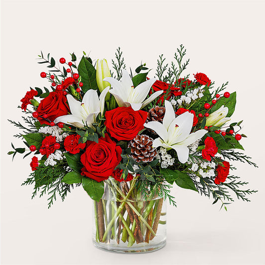 Best in Snow Bouquet –  East End Flowers And Gifts Inc, Hensley AR