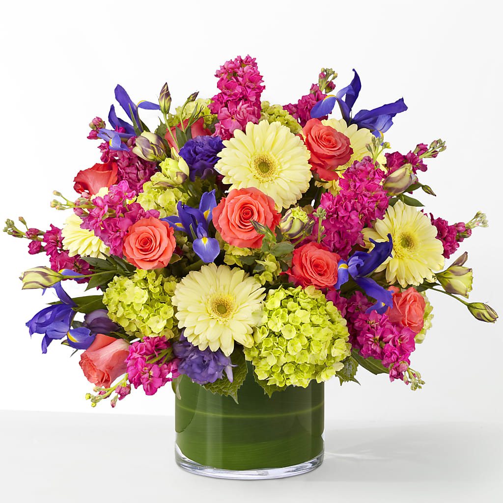 The Couture –  East End Flowers And Gifts Inc, Hensley AR