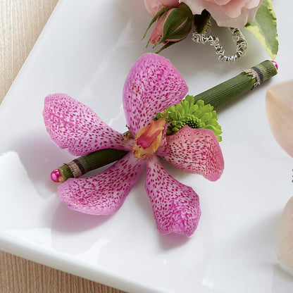Pink Mokara Boutonniere –  East End Flowers And Gifts Inc, Hensley AR