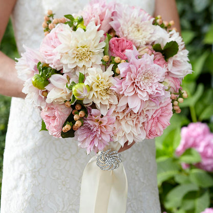 Heart's Promise Bouquet –  East End Flowers And Gifts Inc, Hensley AR